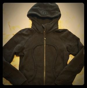 EUC Lululemon Scuba Hoodie